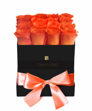 Carregar imagem no visualizador da galeria, Elegant Bouquet