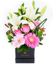 Carregar imagem no visualizador da galeria, Perfect Love