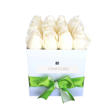 Carregar imagem no visualizador da galeria, Elegant Bouquet - Itaim Flores