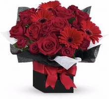 Carregar imagem no visualizador da galeria, Love - Itaim Flores