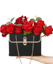 Carregar imagem no visualizador da galeria, Chanel Flower Bag - 3 opções de cores
